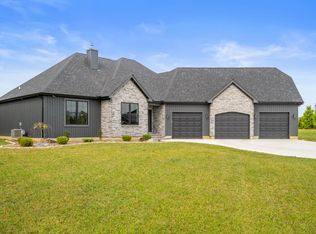 10078 Whitcomb Rd N, Brookville, IN 47012