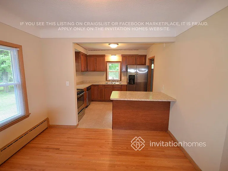 1440 Harmony Dr — Photo 5