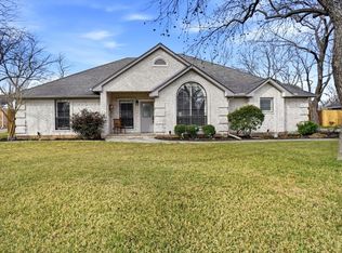 7611 Ravenswood Rd, Granbury, TX 76049