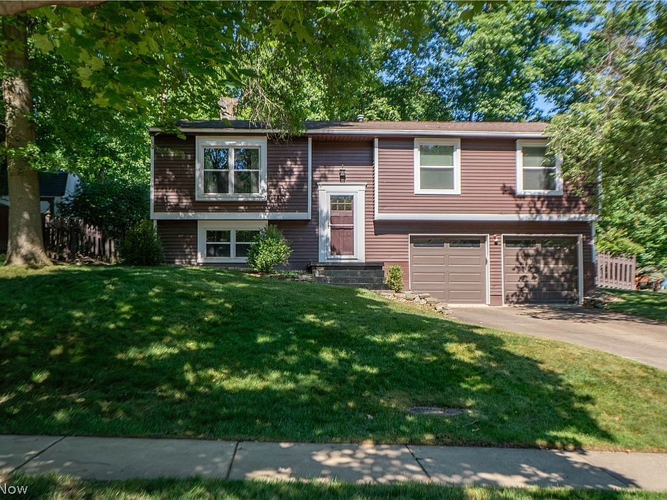 1st image of 630 Berkshire Dr