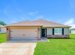 1049 Brookhaven Dr, Odenville, AL 35120