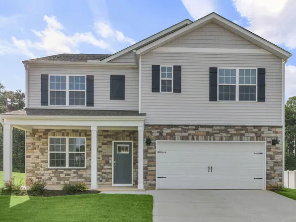 718 Lazy Elm Lane, Aberdeen, NC 28315