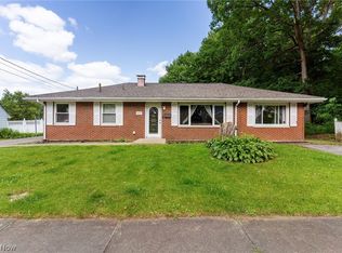 3637 Loveland Rd, Youngstown, OH 44502