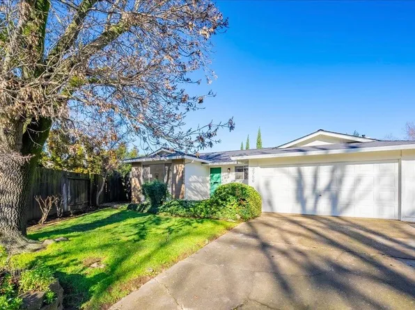 2756 Honeysuckle Way, Sacramento, CA 95826