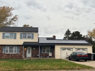 109 Davis Ave, Sicklerville, NJ 08081