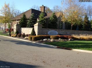 Provence Point, Akron, OH 44333