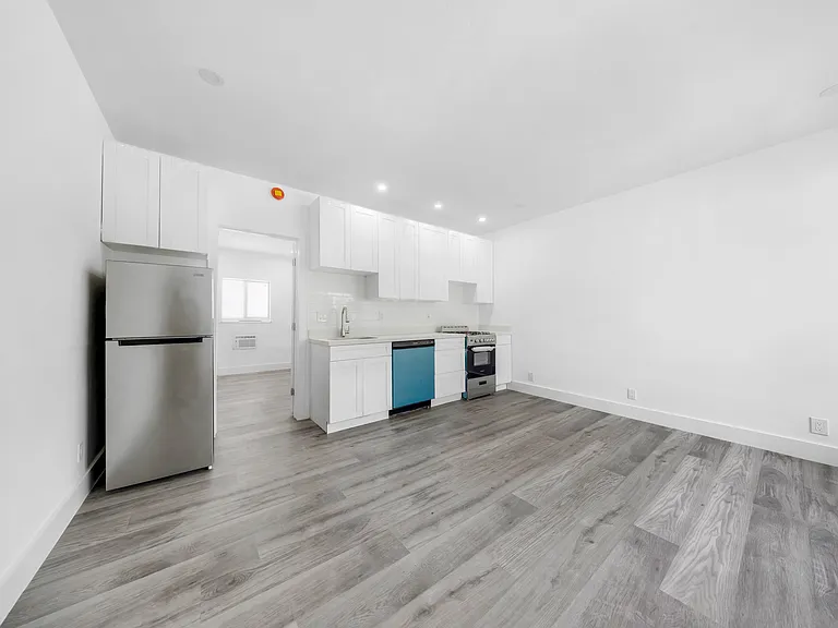 6844 Abbott Ave #6 — Photo 20