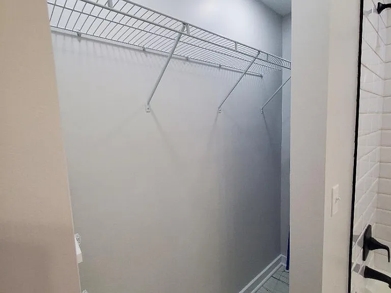 Unit Photo