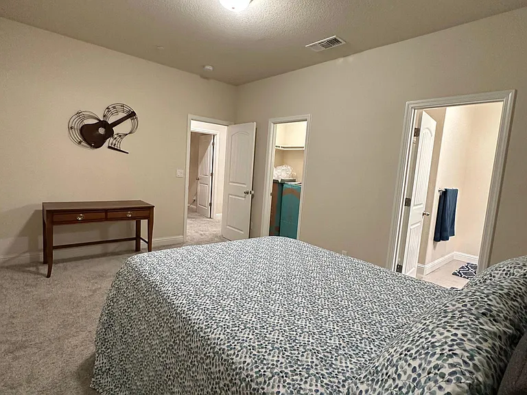 146 Sproul Ct — Photo 17