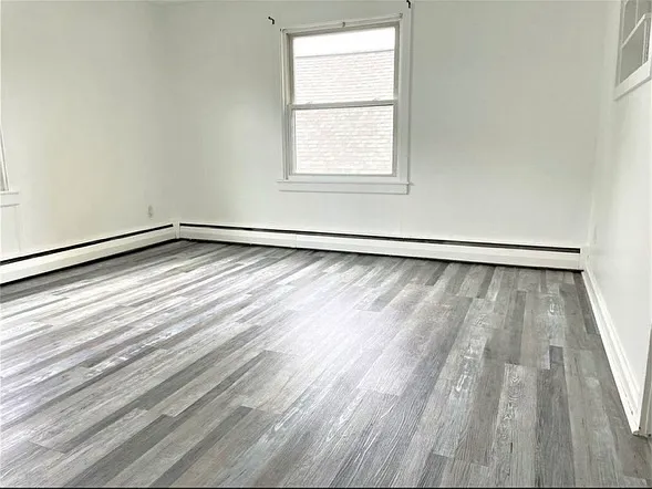 25 Moody St #2 — Photo 9