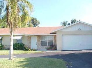 1164 SW 23rd Ave, Boynton Beach, FL 33426