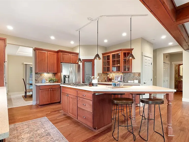6614 Lake Washington Blvd SE — Photo 17