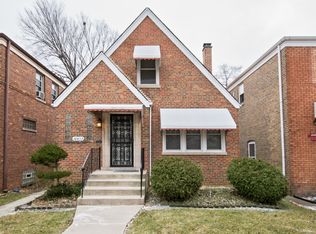 10453 S Rhodes Ave, Chicago, IL 60628