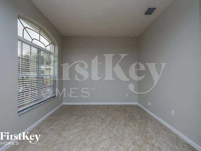 2018 Heartland Cir — Photo 10