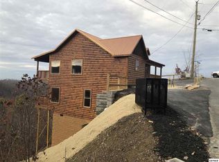 964 Village Loop, Gatlinburg, TN 37738