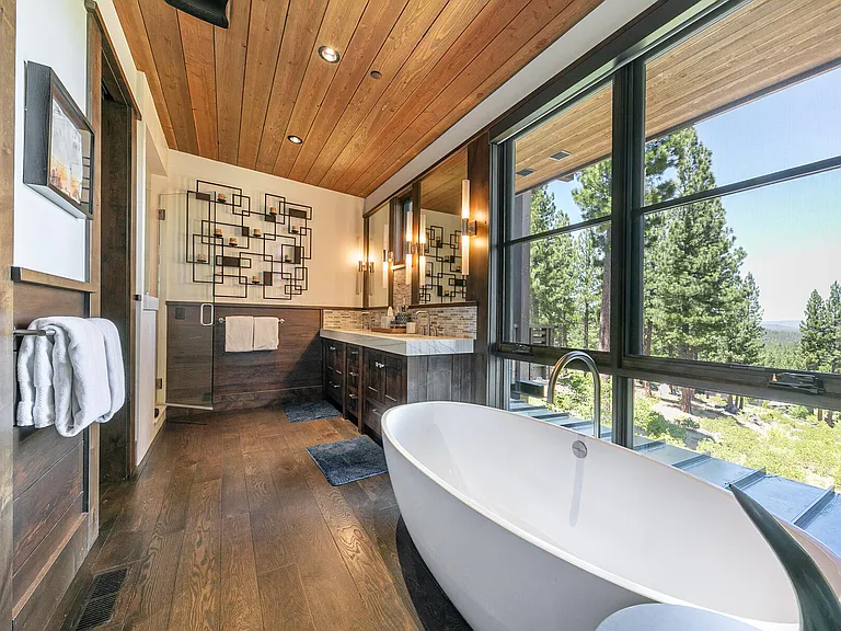9500 Dunsmuir Way — Photo 31