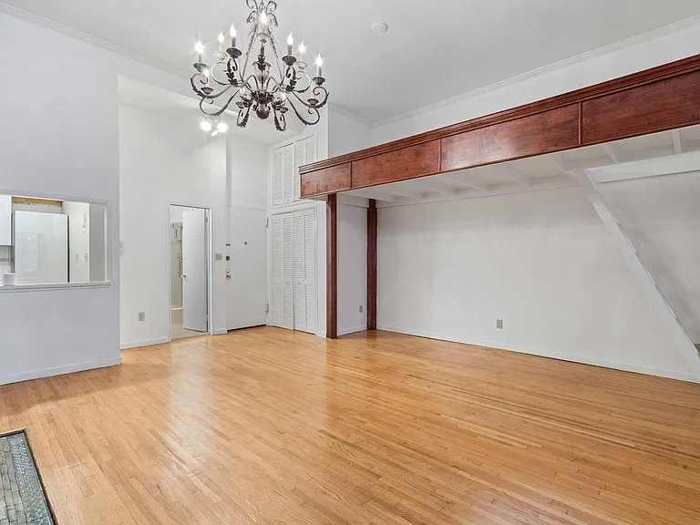 24 W 68th St #2 — Photo 4