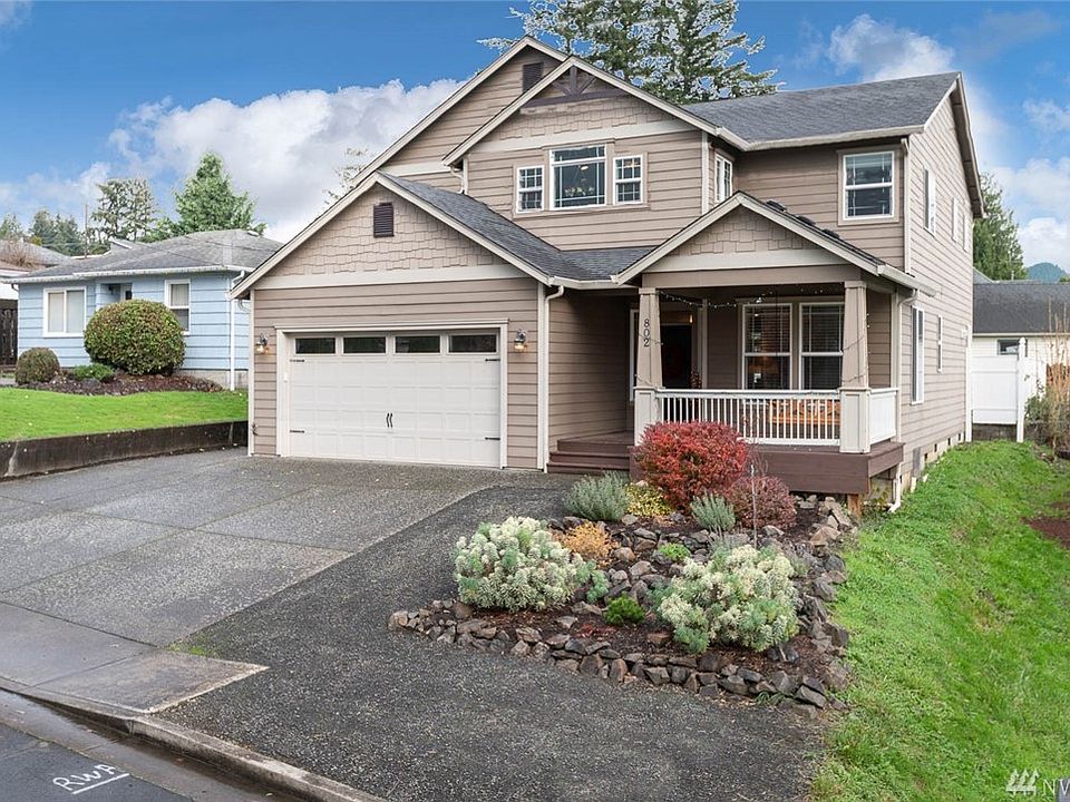 802 N 18th Ave Kelso Wa 98626 Zillow
