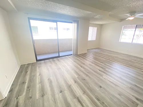 15020 Burbank Blvd #107 Photo 1