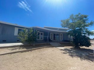 9561 Navajo Rd, Apple Valley, CA 92308