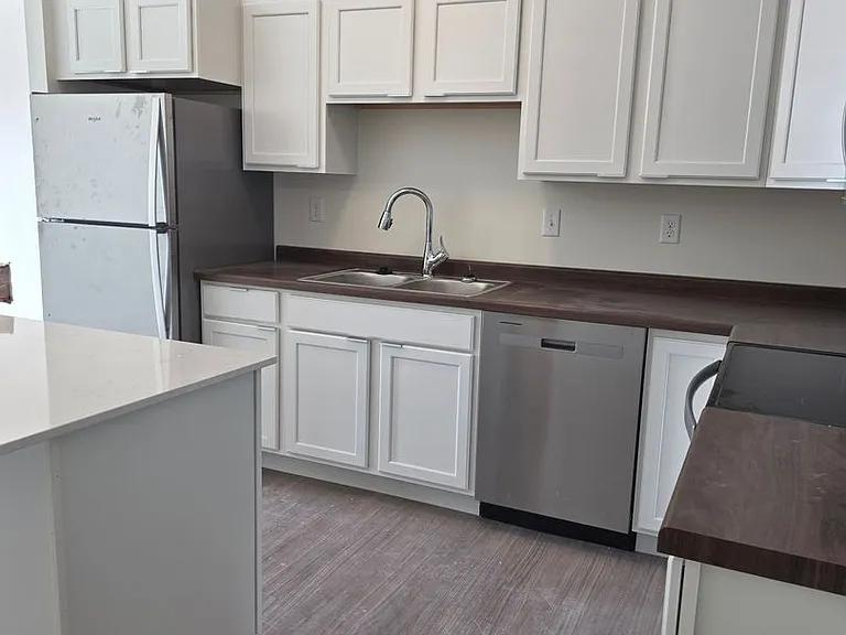 Rail10 Lofts — Photo 29