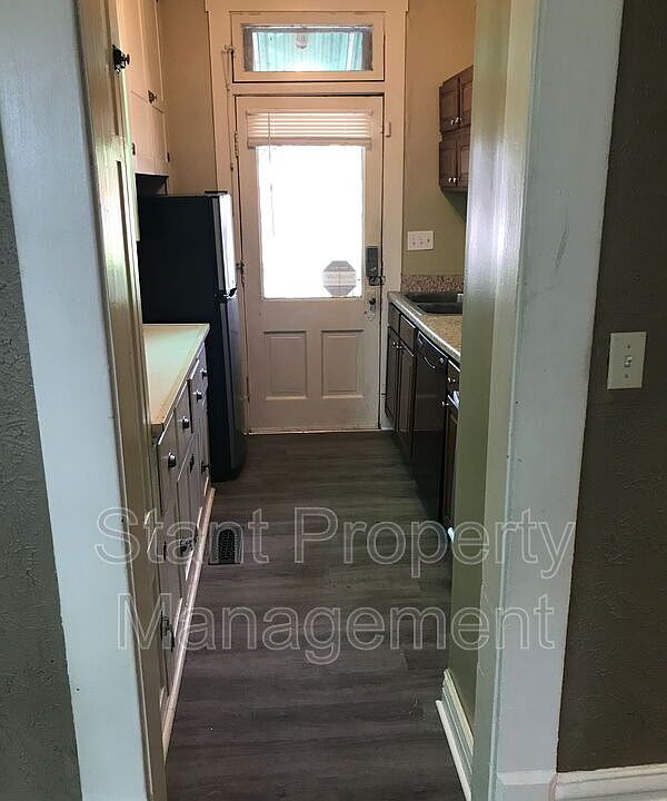 1st image of 1316 1/2 Fair Ave