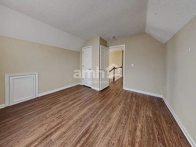 1605 Glenn Meade Dr — Photo 13