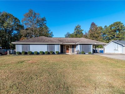 560 Lee Road 960, Smiths Station, AL, 36877