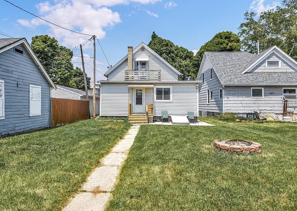1029 Logan Ave, Sheboygan, WI 53083 Zillow