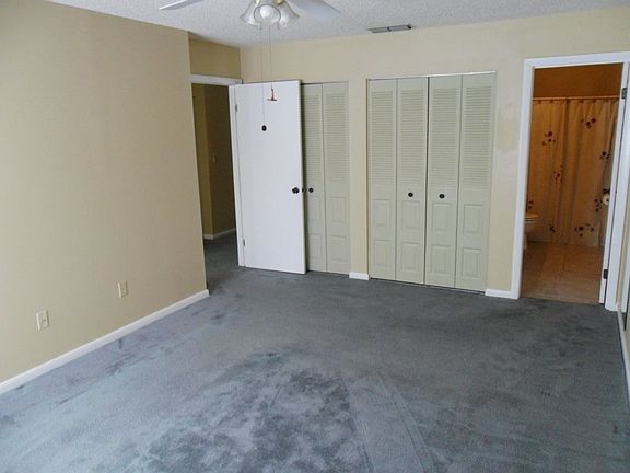 5th image of 534 Bahia Circle Dr