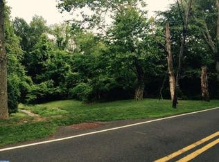 18 Maddock Rd, Titusville, NJ 08560