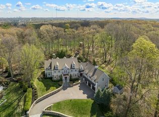 53 Maugus Hill Rd, Wellesley, MA 02481