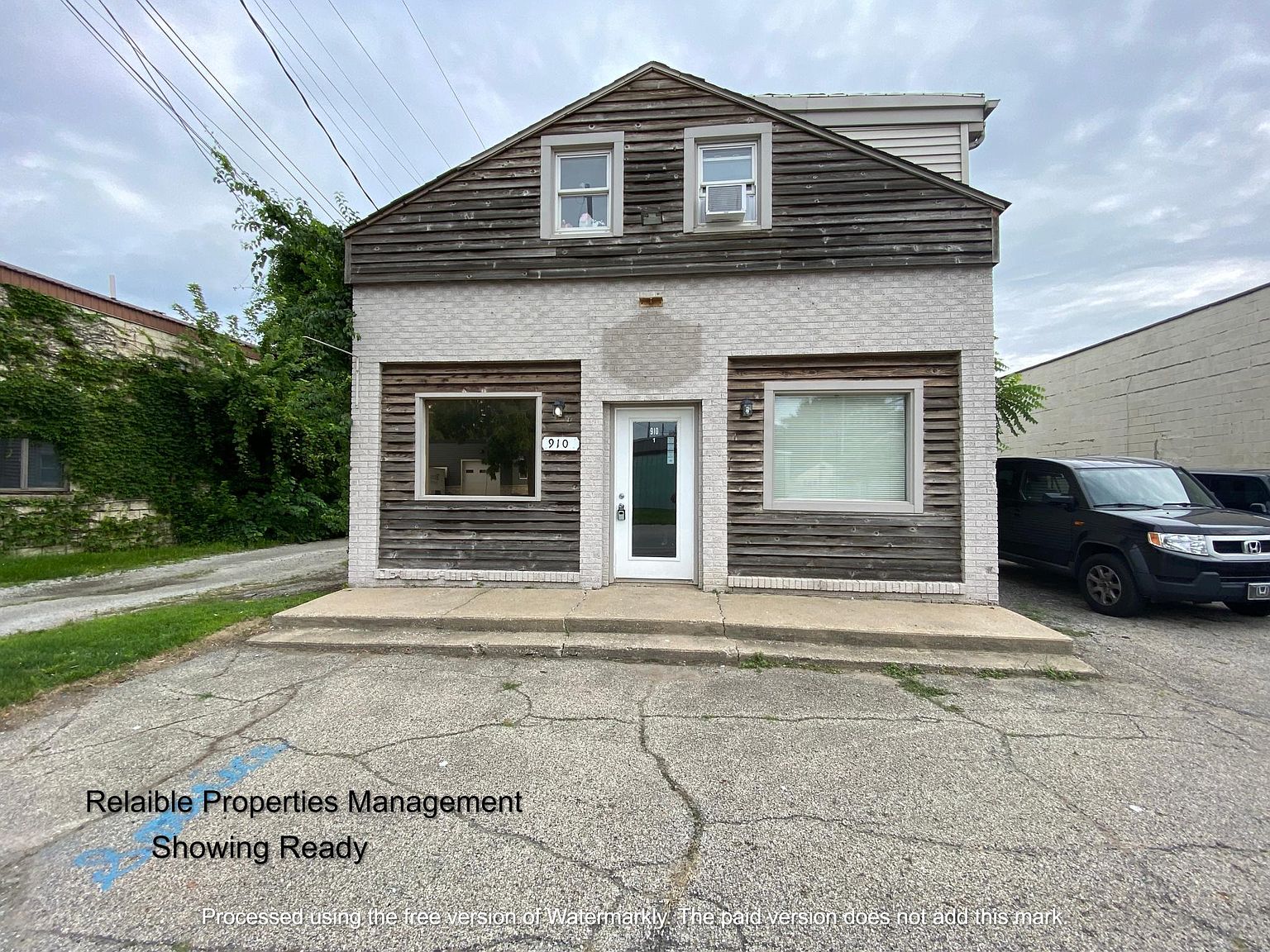 910 Broadway, Chesterton, IN 46304 Zillow