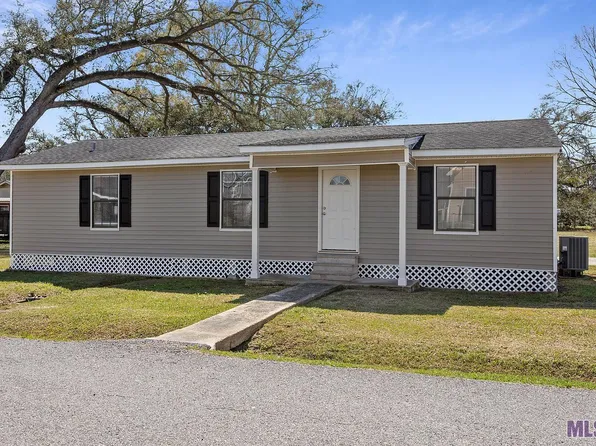 819 W Paul St, Gonzales, LA 70737