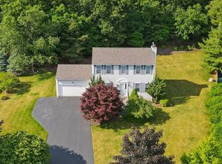 38 Cobblestone Ter, Coventry, RI 02816