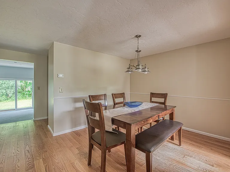 28 Gaslight Ln #28 — Photo 8
