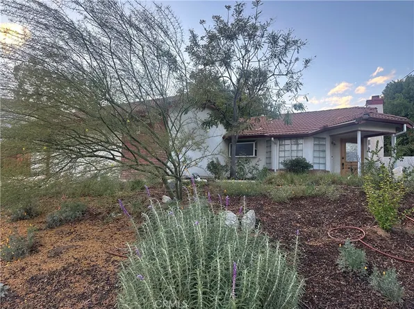 11357 Gramercy Pl, Riverside, CA 92505