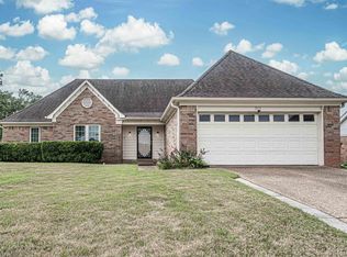 7039 Andrews Rd, Bartlett, TN 38135