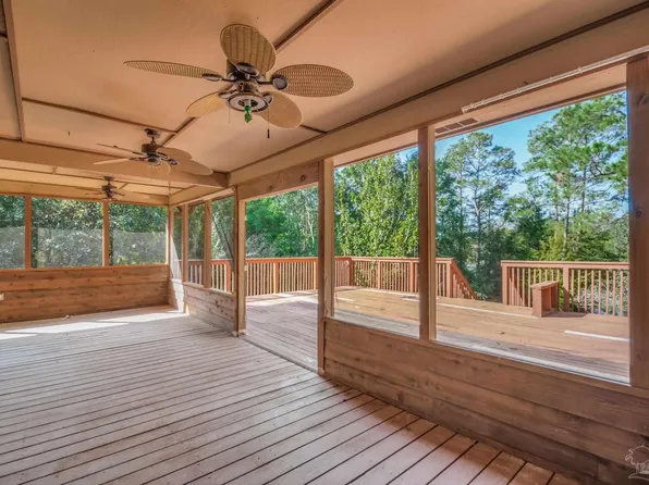 5931 N Airport Rd, Milton, FL 32583