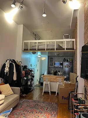 Rented by Oxford Property Group | media 16