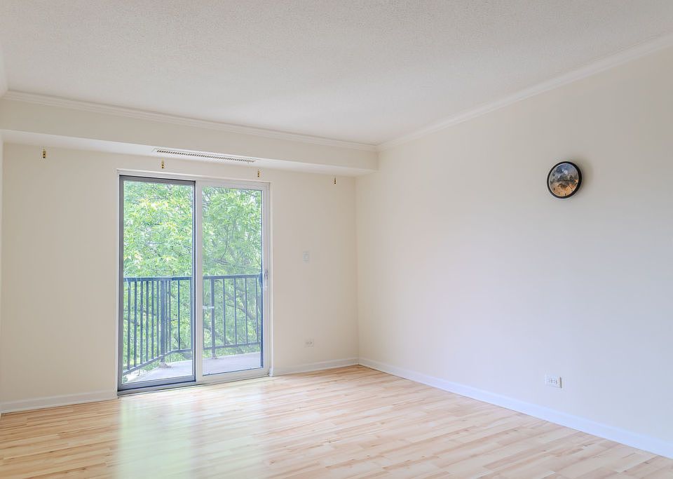 1st image of 35 S Baybrook Dr Unit 611