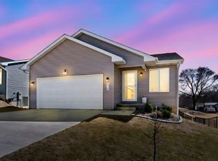 830 Nye Way, Coralville, IA 52241