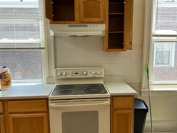 2nd image of 5112 N Broad St Floor 3