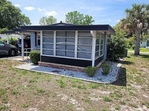 141 Highland Dr, Leesburg, FL 34788