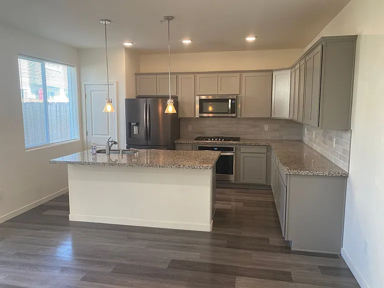 4903 Black Falcon Way — Photo 4