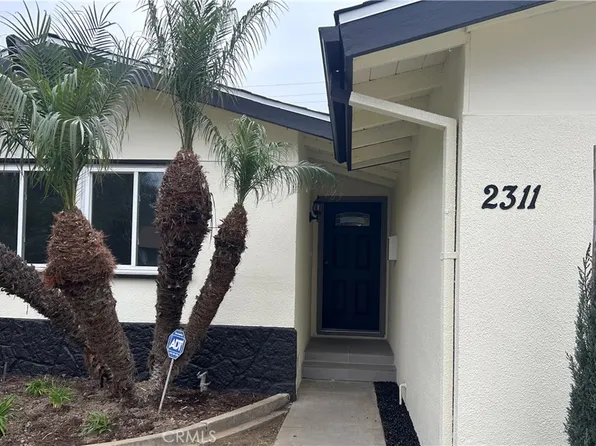 2311 S Artesia St, Santa Ana, CA 92704