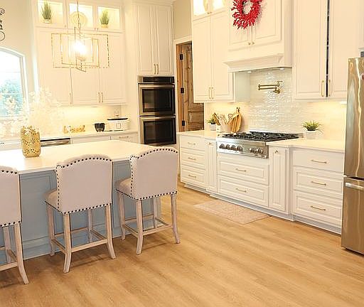 4th image of 14074 Lovett Rd