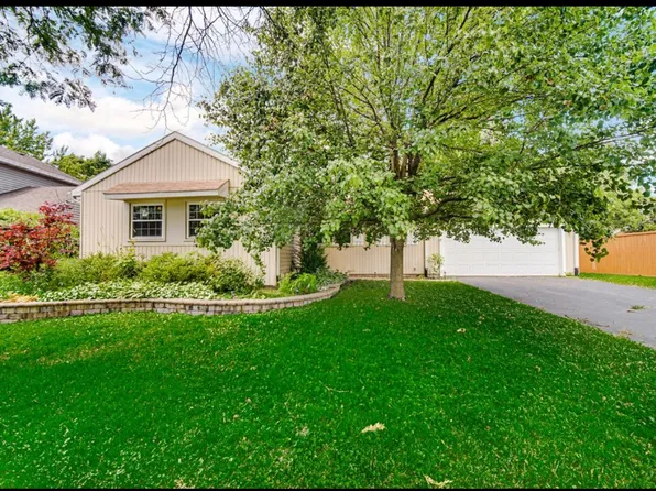 1745 Bucknell Ct, Naperville, IL 60565
