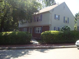 8 Quebec St APT 1, Portland, ME 04101