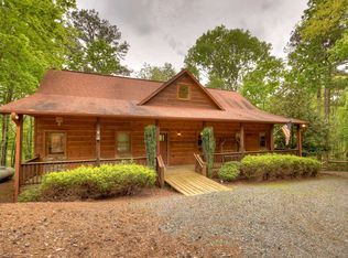 2487 Newport Dr, Ellijay, GA 30540